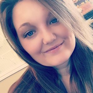 Meet your Posher, Michaela