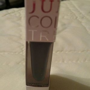 FREE with a purchase from my closet💝