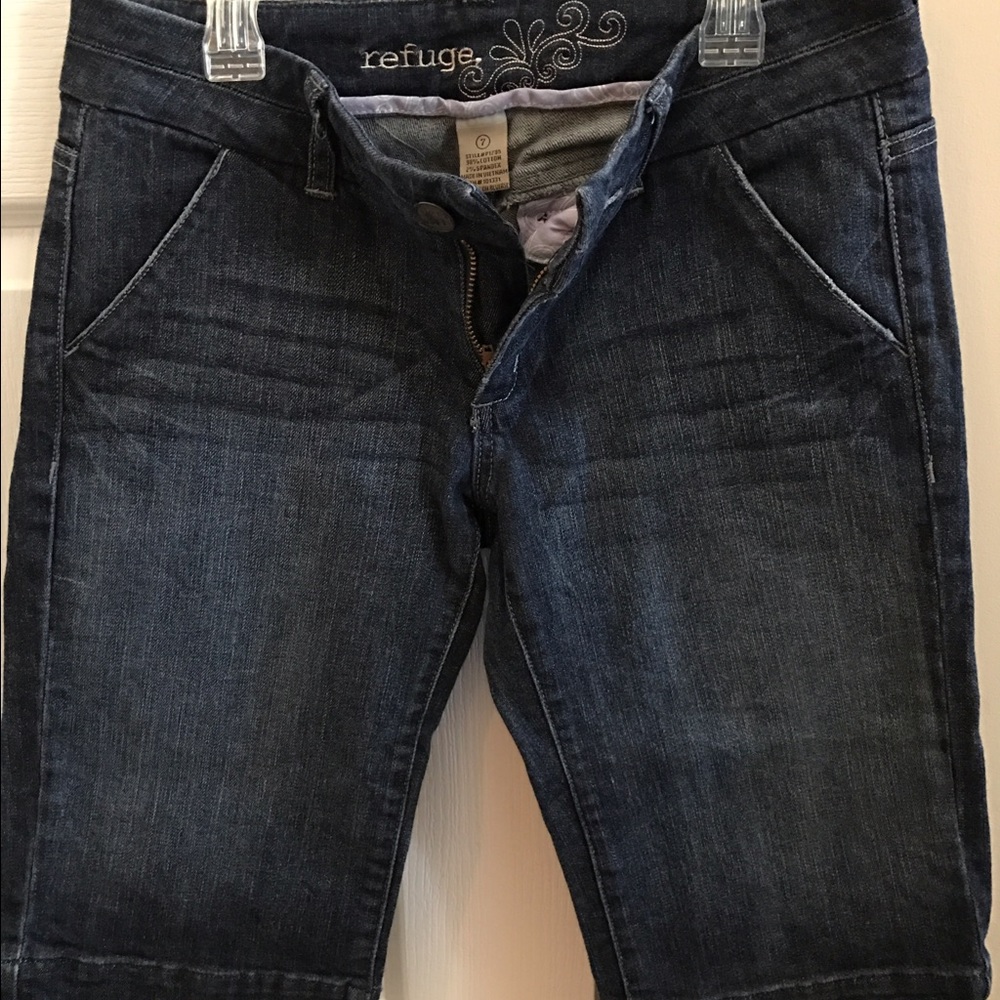 Refuge Bermuda Pants