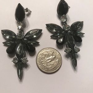 🆓🎁with purchase New Crystal Statement Earrings