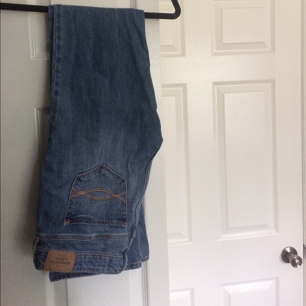 Abercrombie & Fitch Bootcut Jeans