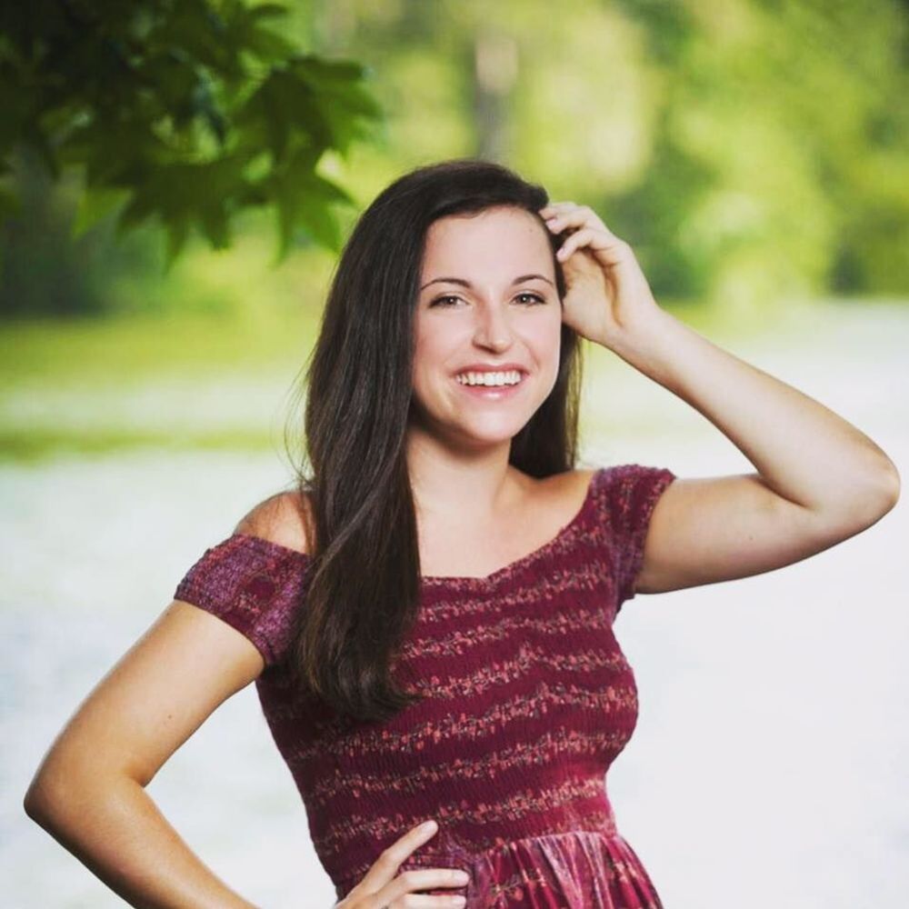 Meet your Posher, Brooke