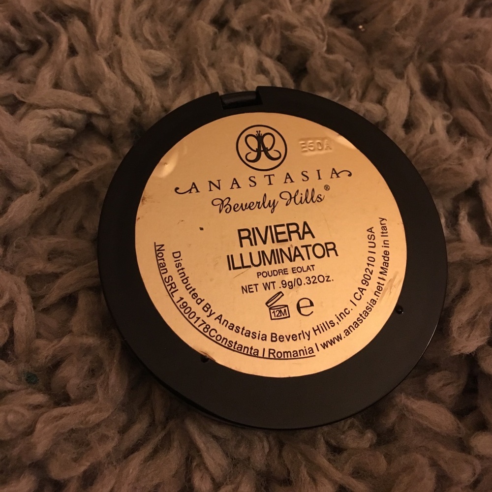 ANASTASIA BEVERLYHILLS Rivera Illuminator