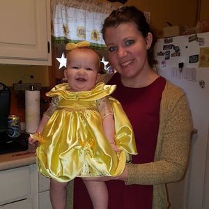 Meet your Posher, Danielle