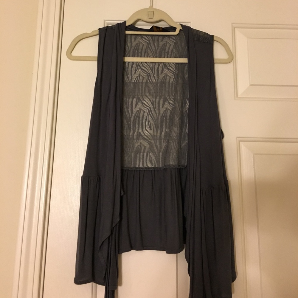 Grey high low vest