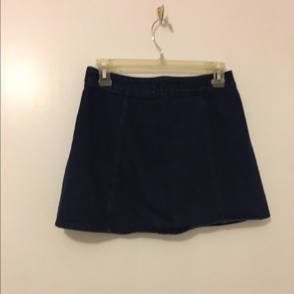 Brandy Melville button down denim skirt - Picture 2 of 3