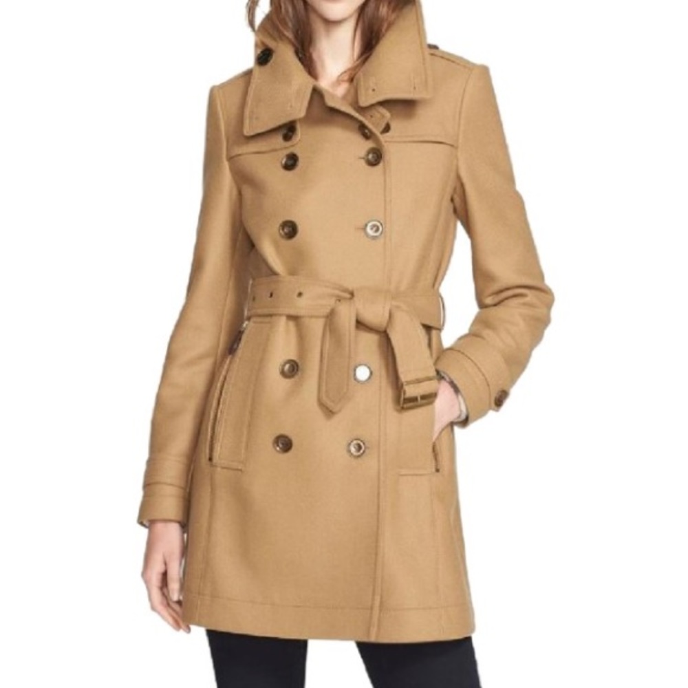 💥SOLD💥ore pics for Burberry Brit