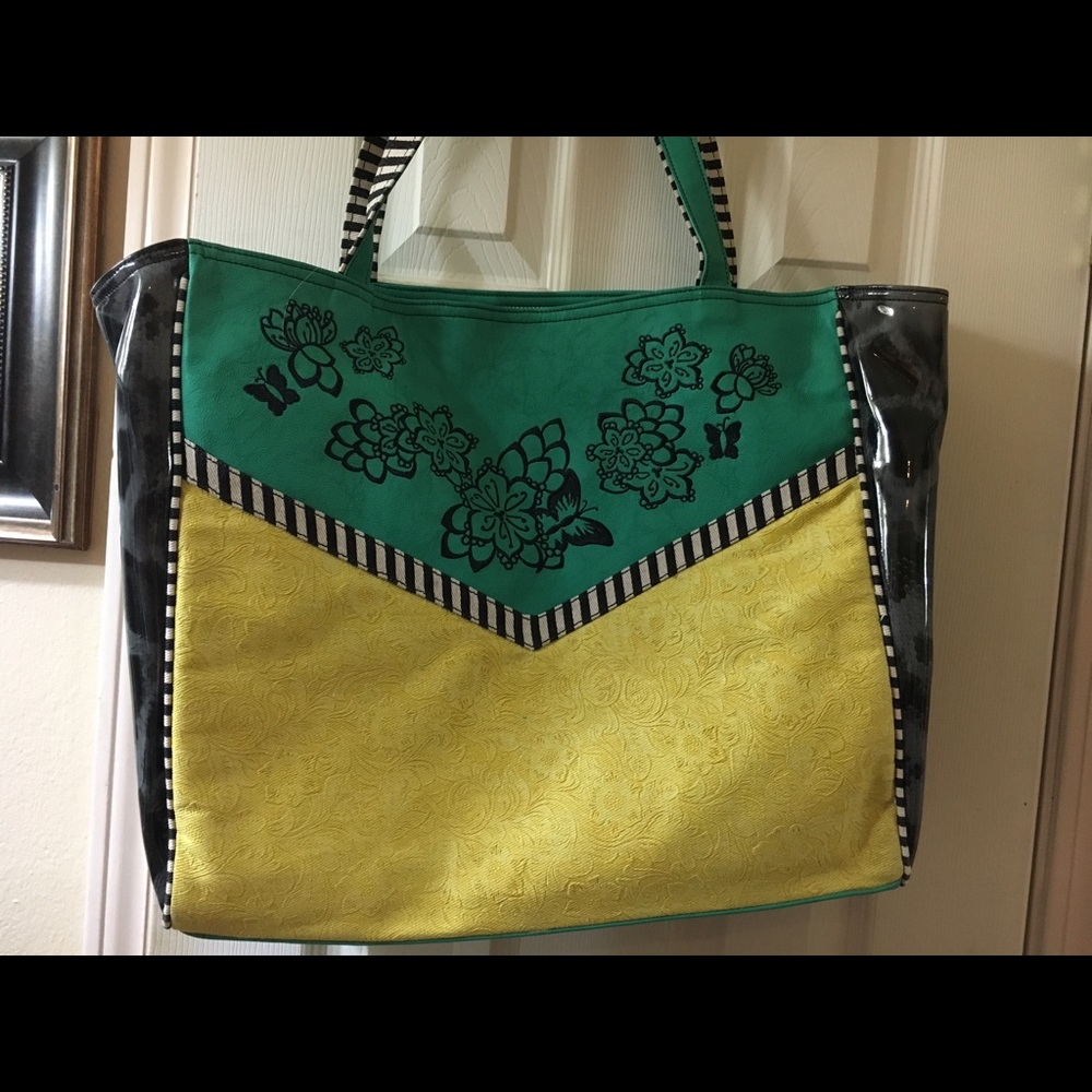 NWT Catchfly bag with gorgeous tooled detail