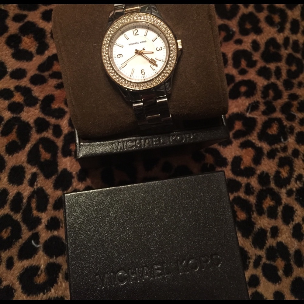 Michael kors watch