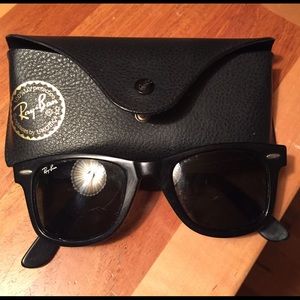 🖤genuine ray-ban all black wayfayers🖤