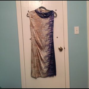 BCBGMaxAzria Dresses - BCBG MaxAzria silk dress BCBGMaxAzria Dresses - BCBG MaxAzria silk dress