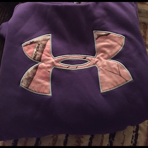 Underarmour hoodie - Picture 1 of 1