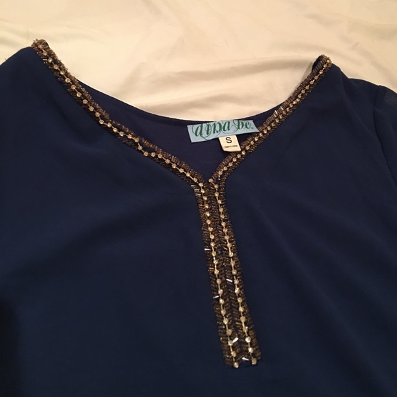 Blouse - Picture 2 of 2