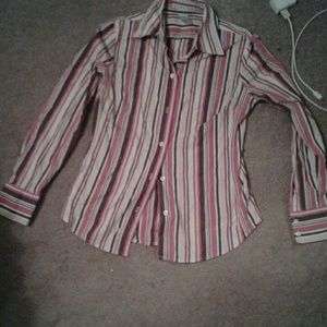 Gap button up shirt
