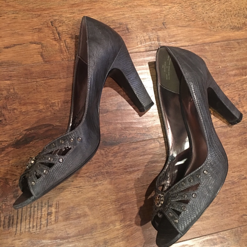 Carlos Santana heels