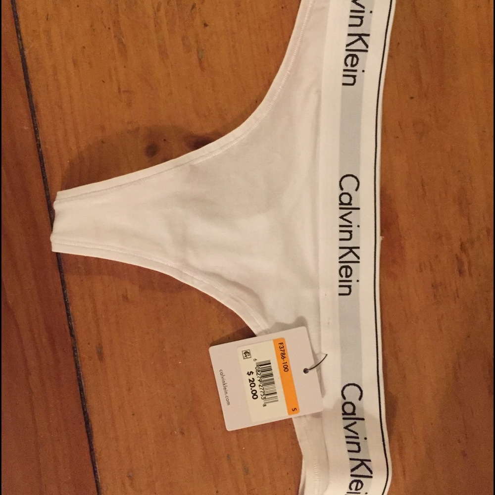 Calvin Klein thong Small