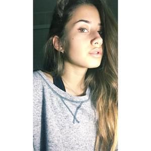 Meet your Posher, Lilly