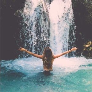 Meet your Posher, Allessandra