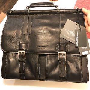 NWT Kenneth Cole Reaction 100% Genuine Leather Bag