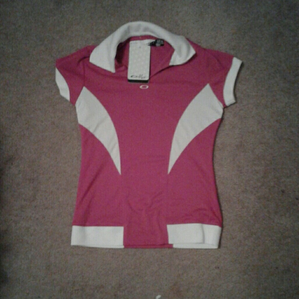 Oakley t-shirt