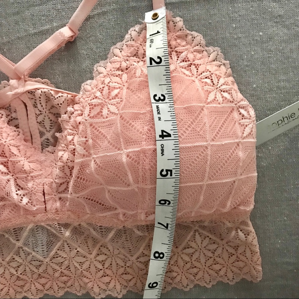 Gorgeous Pink Lace Bralette - Picture 6 of 6