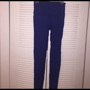 Navy blue leggings