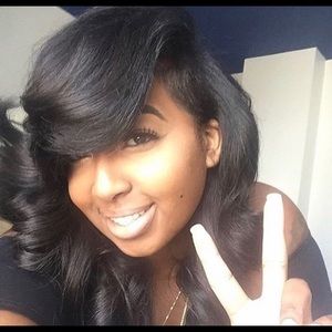 Meet your Posher, Carmah