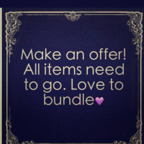 Make me and offer! Bundle and save ๐๐ ๐๐๐ข - Picture 1 of 1