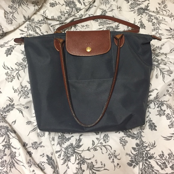 Longchamp Handbags - Small Longchamp Le Pliage shopping modele depose