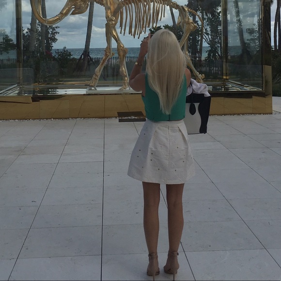 Meet Kristin... - Picture 4 of 8