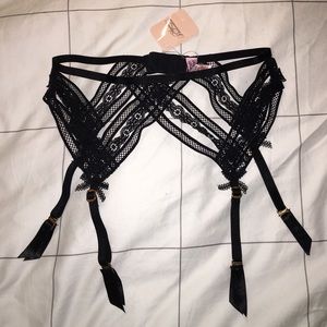 Agent provocateur size 2 Garter belt