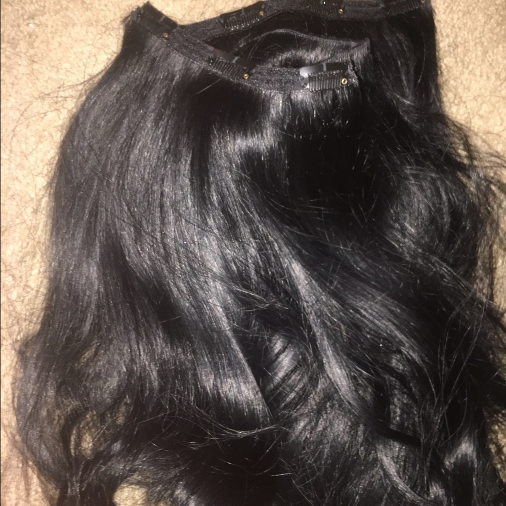 220 Gram Jet Black Extensions 16 Inches
