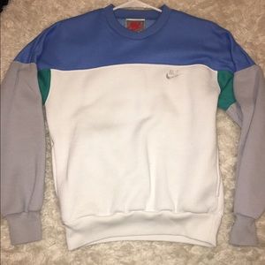 Nike vintage crew neck