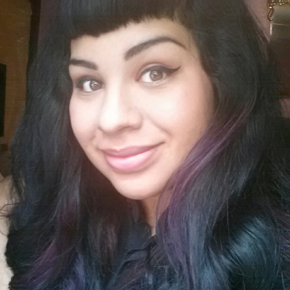 Meet your Posher, Marisol