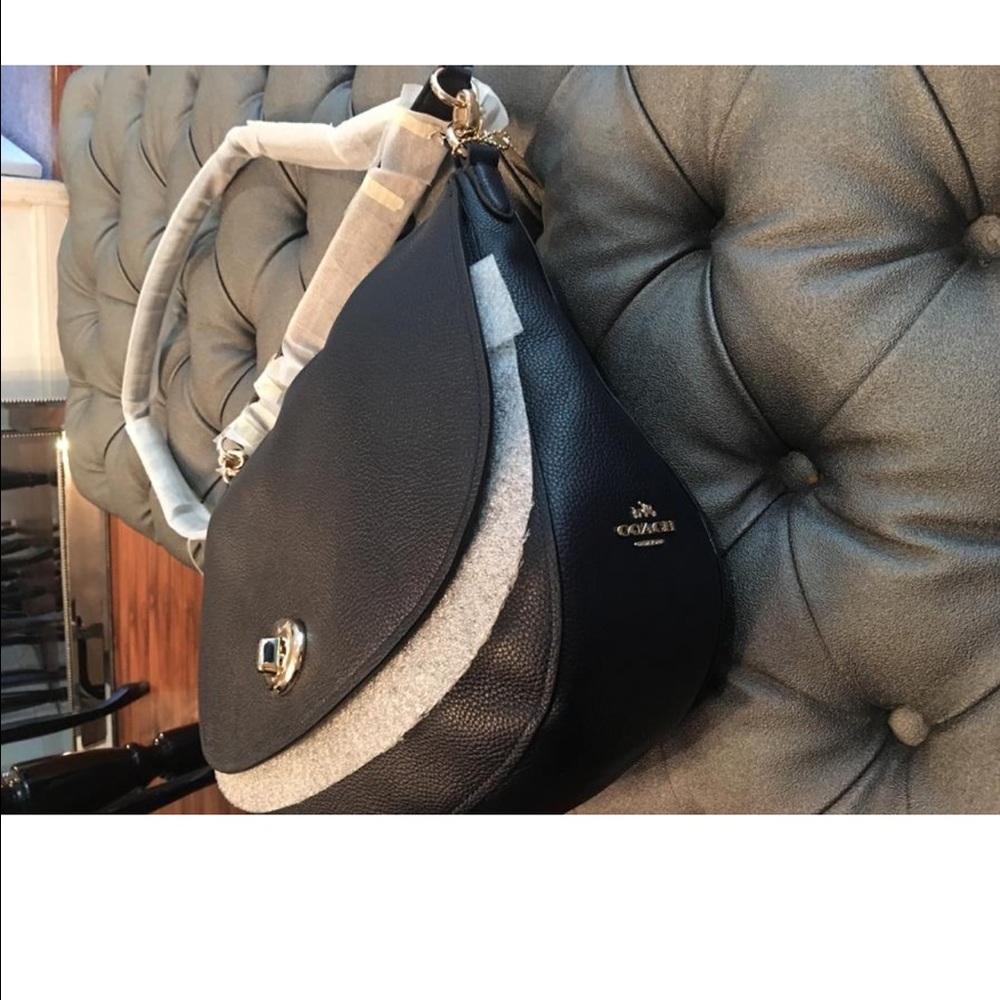 Coach Turnlock Hobo Bag - Picture 6 of 8