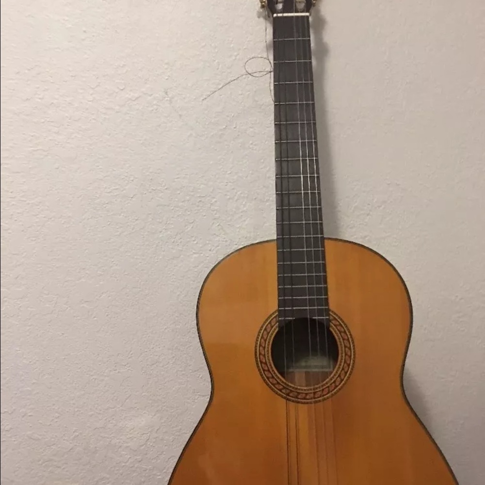 Yamaha guitar broken string