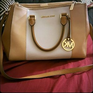 @laneygregg tradedMichael kors sutton and pink tee