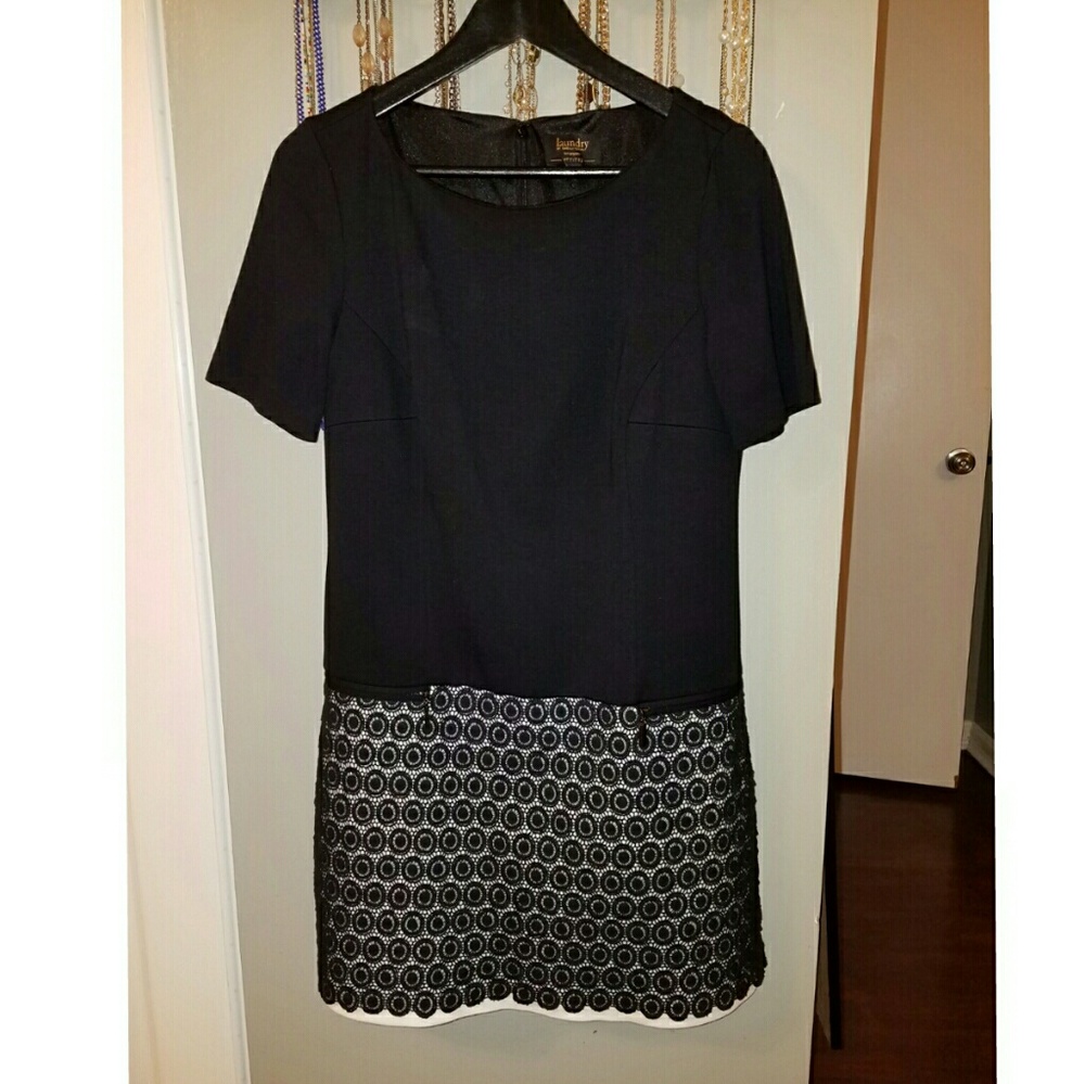 Laundry by Shelli Segal dress