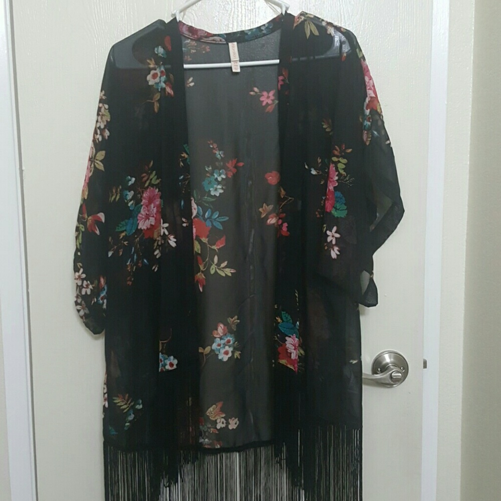 Sheer floral kimono