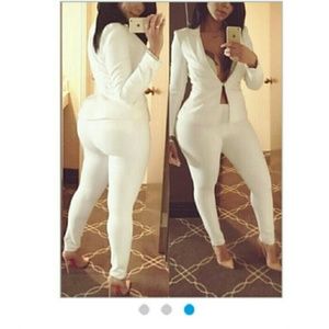 Two-Piece all white blazer and leggings