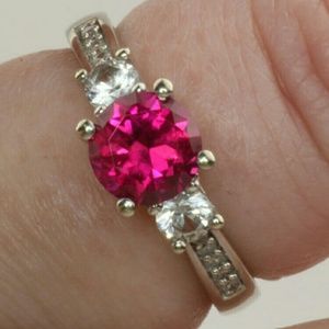 Amour Jewelry - 10K White Gold Ruby & Sapphire Ring Size 5 Amour Jewelry - 10K White Gold Ruby & Sapphire Ring Size 5