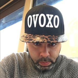 OVO hat DRAKE