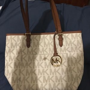 Michael Kors purse