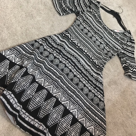 Dresses & Skirts - Black and white tribal skater dress. Medium. NWT.