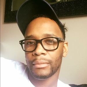 Meet your Posher, Travis