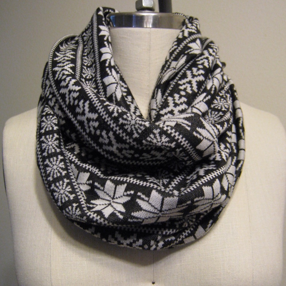 Handmade winter print infinity knit scarf