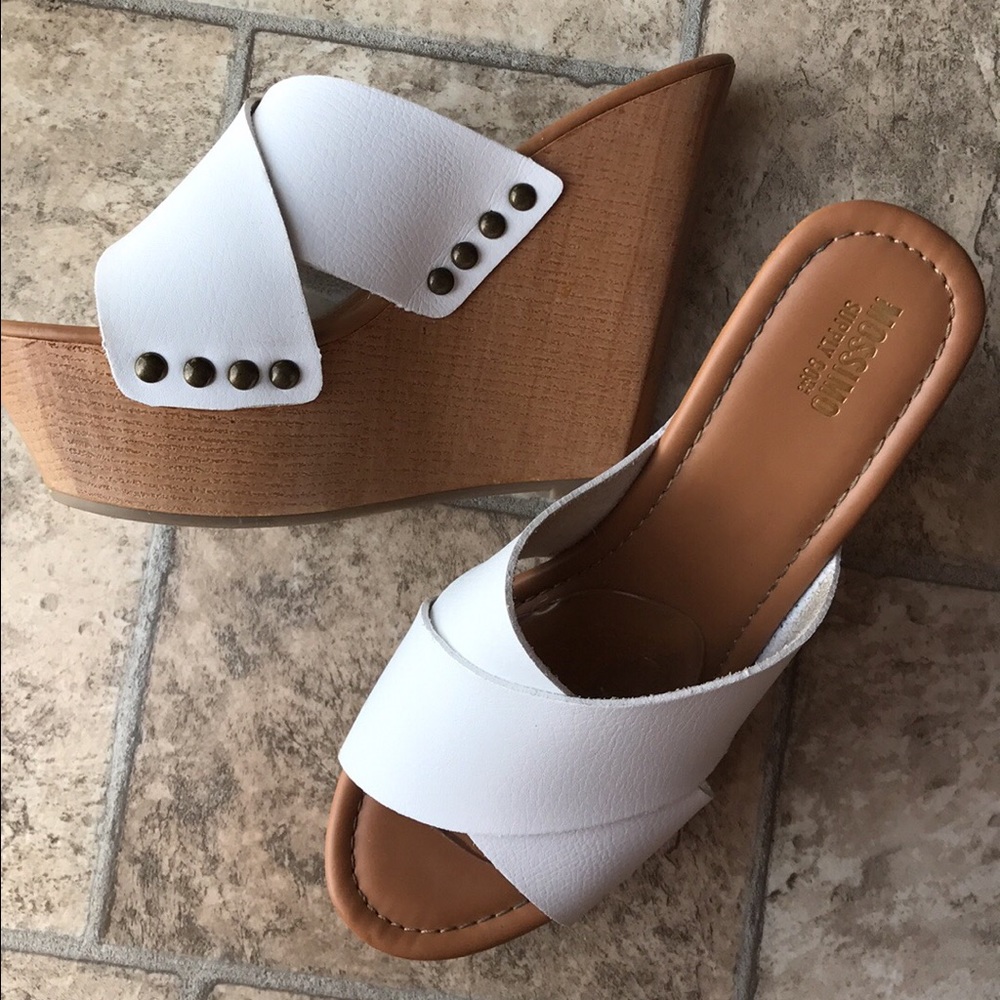 White wedges
