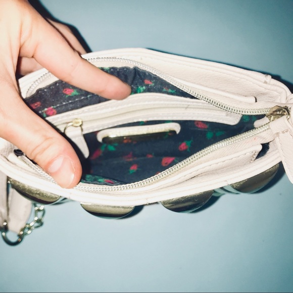 Betsy Johnson crossbody - Picture 4 of 4