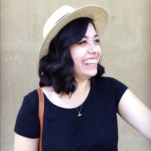 Meet your Posher, Diana