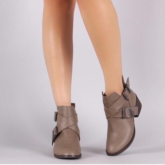 Beige Double Buckle CrissCross Cutout Ankle Boots - Picture 4 of 4